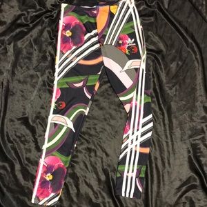 Patterned leggings
